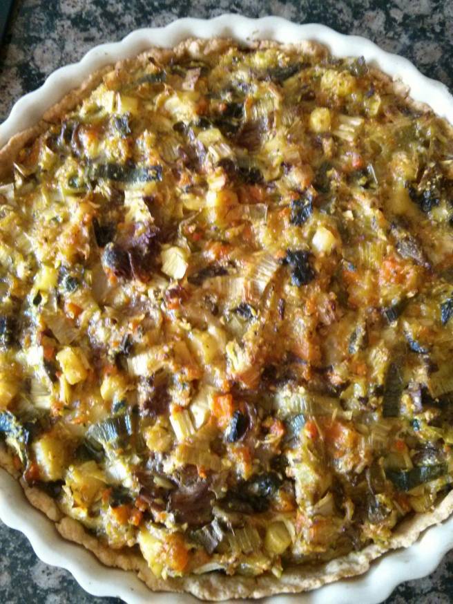 Pastís de la carn i les verdures del brou, pastís cuit