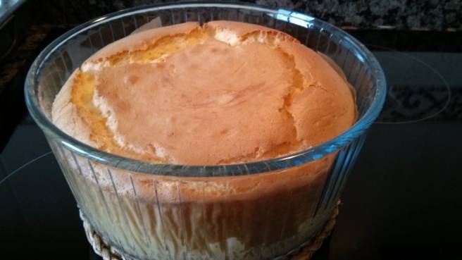 Pastís de formatge japonès, cuit dins del motlle, calent