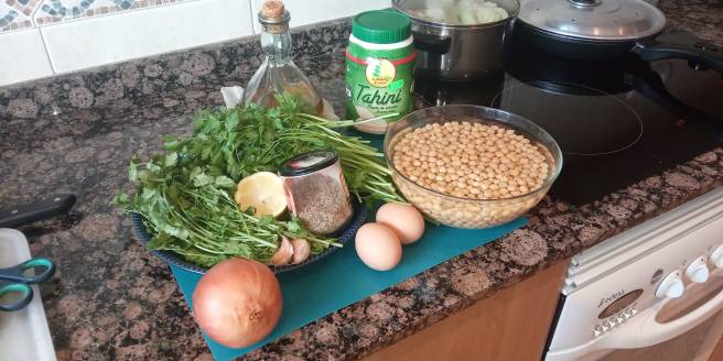 Falafel, ingredients
