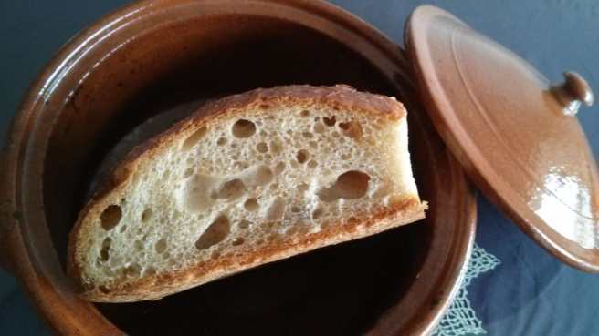 Desem el pa dins la cassola