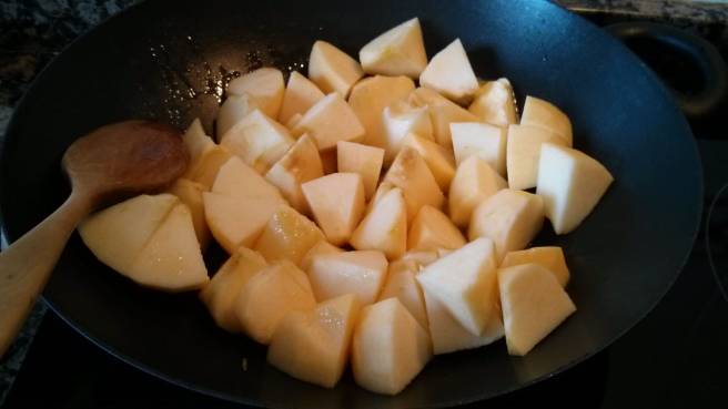 Les pomes caramel·litzant-se