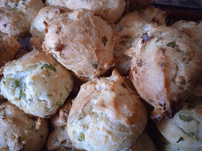 Bunyols de bacalla cuits al forn